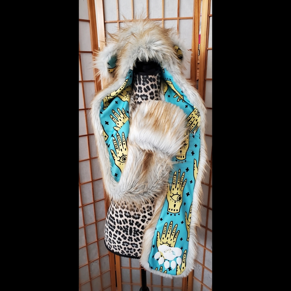 Spirithoods Golden Hamsa Bear RARE Collector's Edition